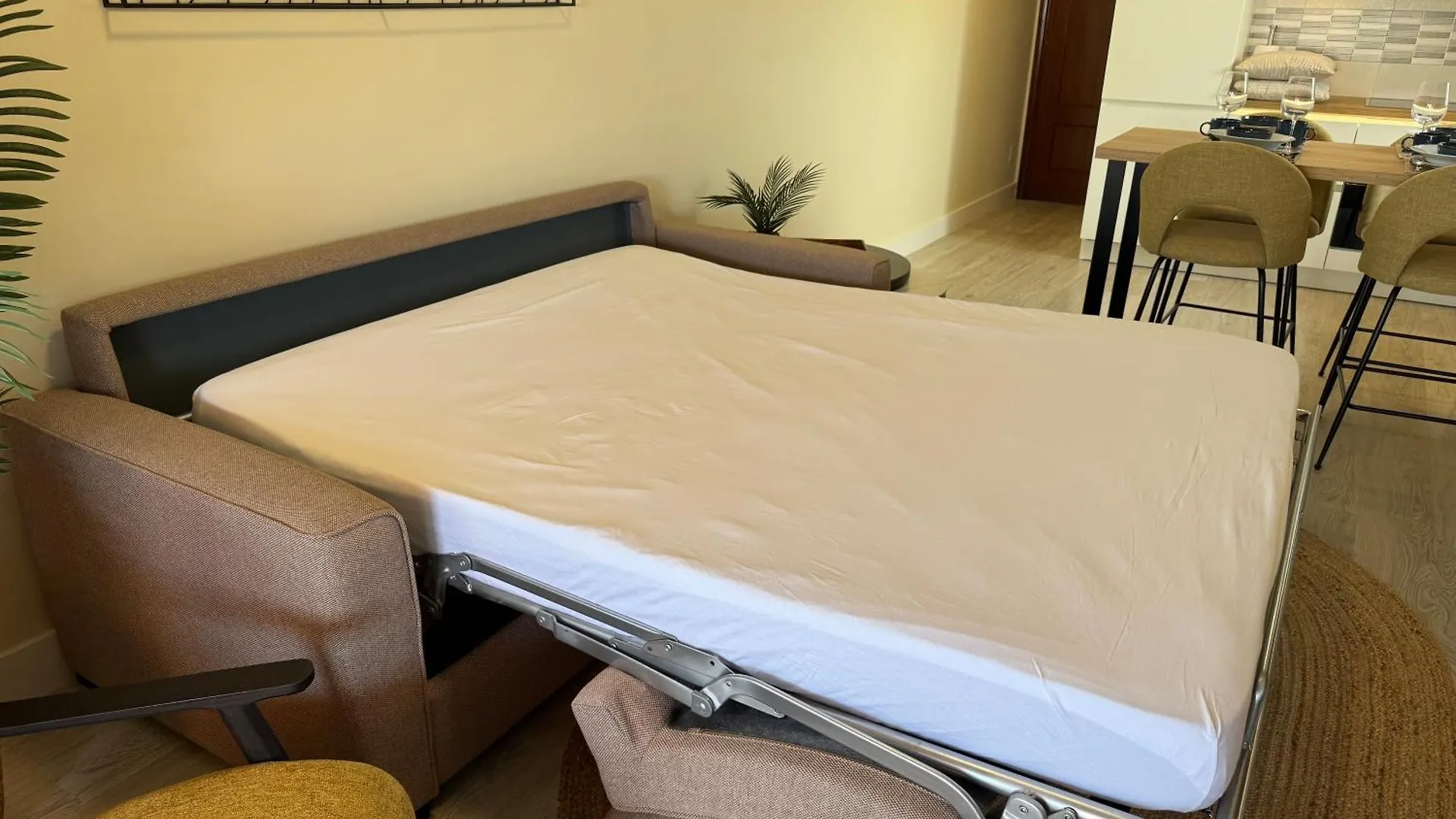 Penthouse Met Groot Terras Centrum Fuengirola 0*,  Spain