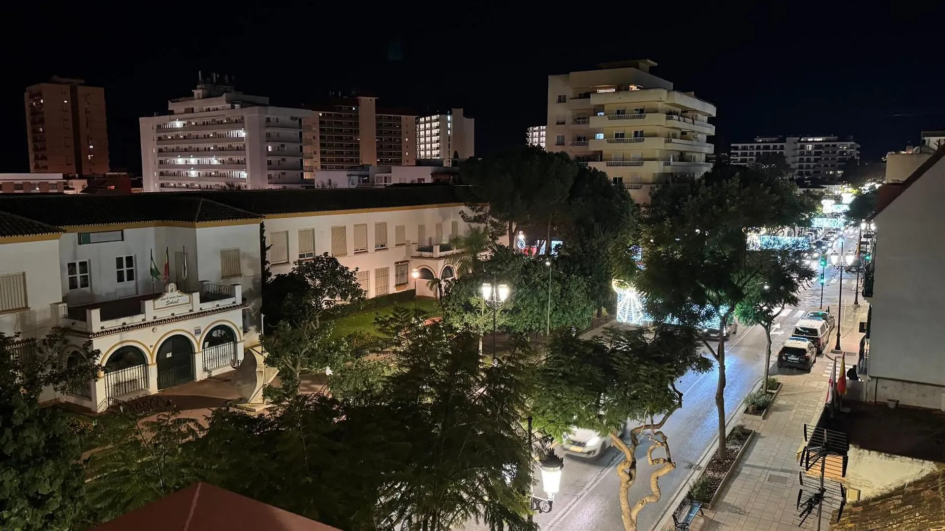 Apartment Penthouse Met Groot Terras Centrum Fuengirola Spain