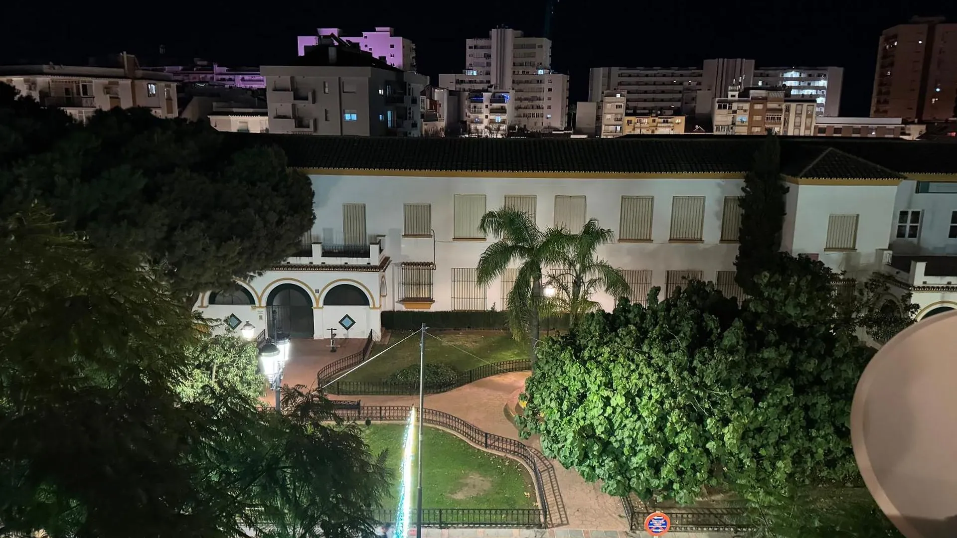 Apartment Penthouse Met Groot Terras Centrum Fuengirola